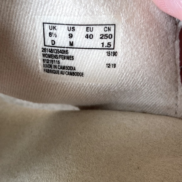 NWOB - Clark’s sling back wedge. Size 9. - Picture 11 of 14